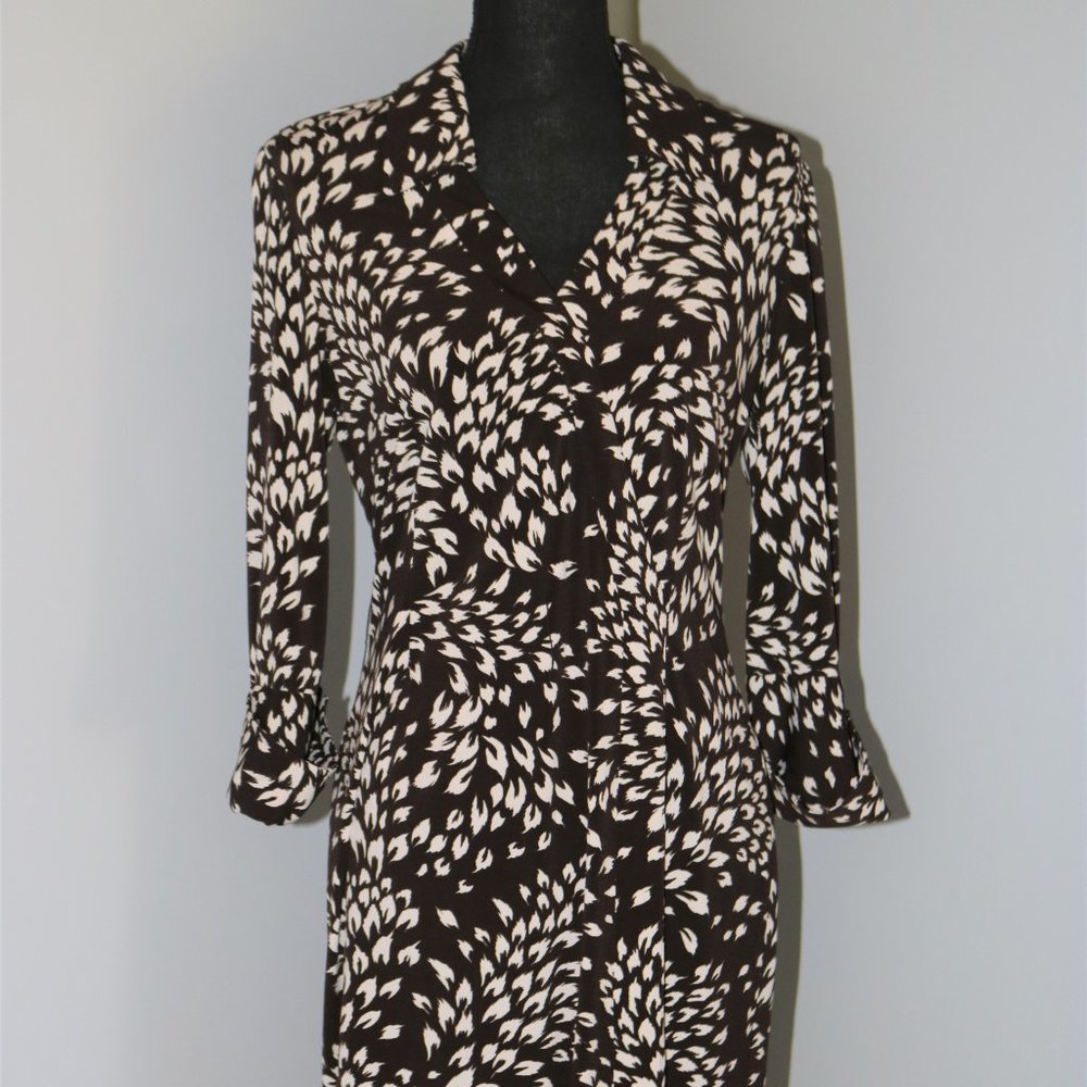 Tahari  - Arthur S Levine Wrap Style Dress Size 6